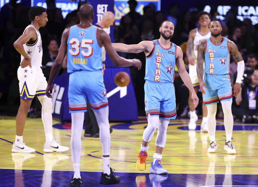 首回合曼城 首回合曼城