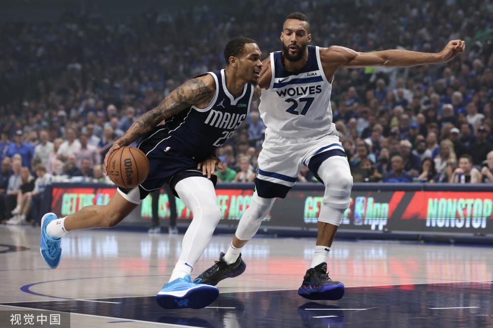 凯特闪电般 凯特闪电般